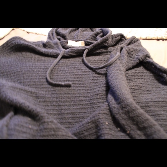 Hooded Crochet Sweater - Picture 3 of 3